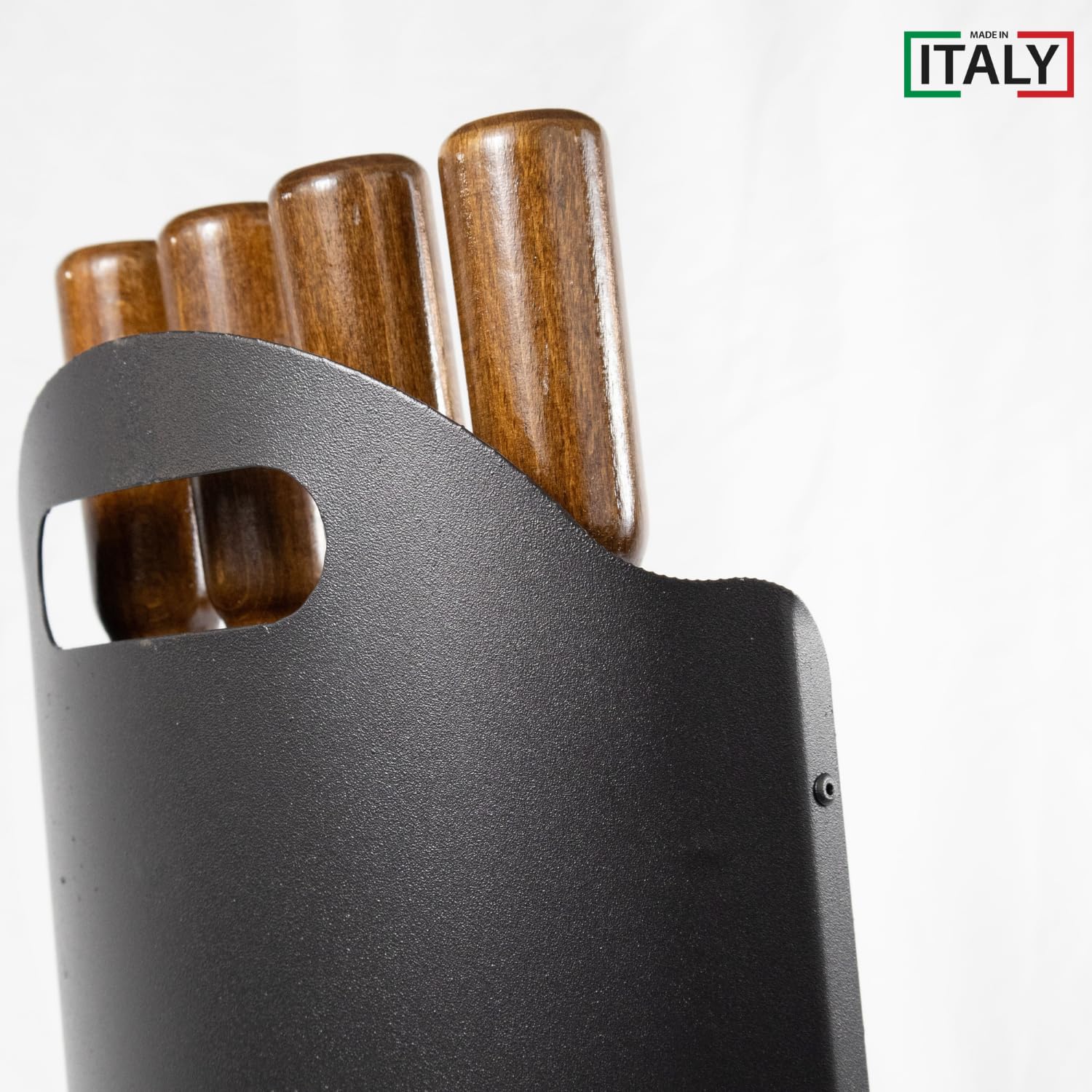 MOHOME Set Camino Attrezzi Kit 5 Utensili 60x25x15 cm Made in Italy Resistenti al Calore Scopino Attizzatoio Paletta Pinza Portattrezzi Accessori Caminetto Stufa a Legna con Manici in Legno Ergonomico