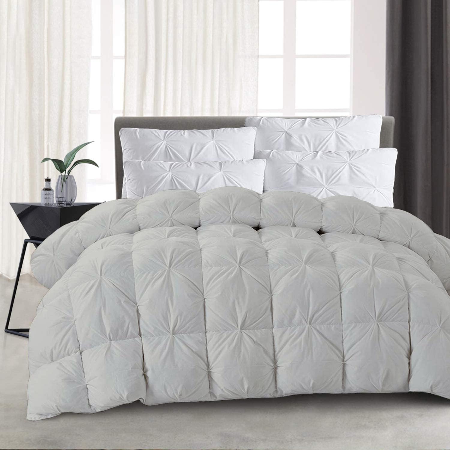 AllSeason Pinch Pleated Down Alternative Comforter
