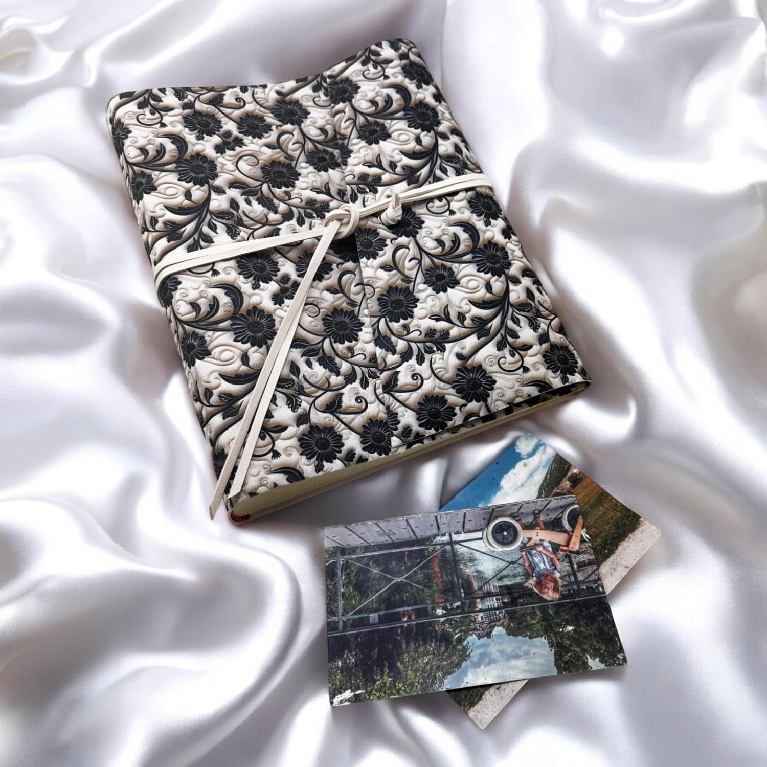 Álbum de fotos de doble flor de tejido stamp.3D interior de piel sintética LUX personalizable, clásico con papel de seda, boda, regalo, boda, aniversario (Con grabado, Negro/Crema, 30X30)