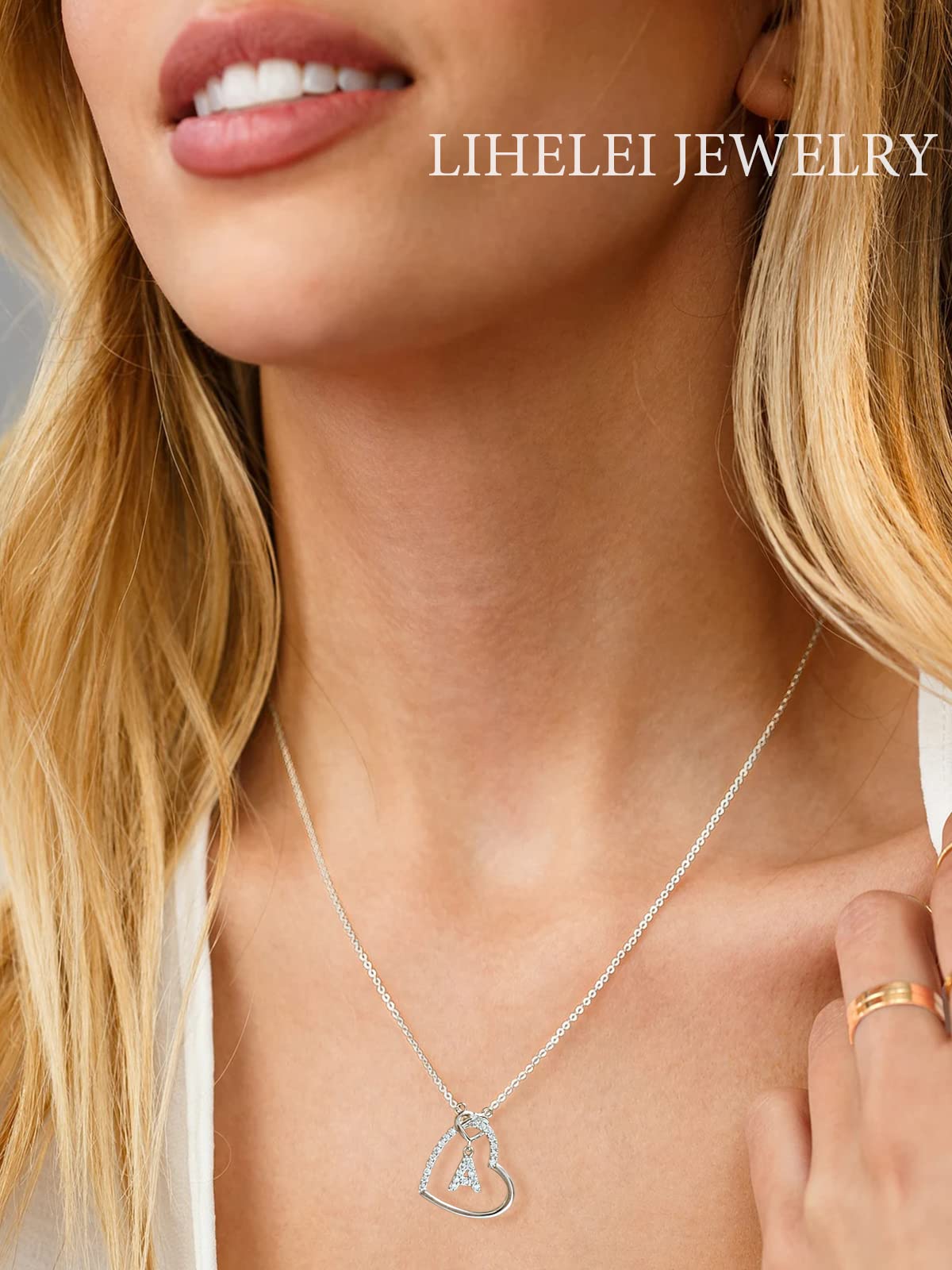 LIHELEI Collana Donna Argento, S925 Argento 26 Lettera Maiuscola Con Zirconi Collana Moglie Mamma Fidanzata Compleanno San Valentino Natale Anniversario Festa Della Mamma Gioielli Donna Regalo