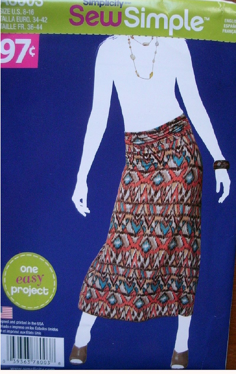 Jupe en maille extensible Simplicity 8003 le patron idéal pour une tenue de bureau confortable