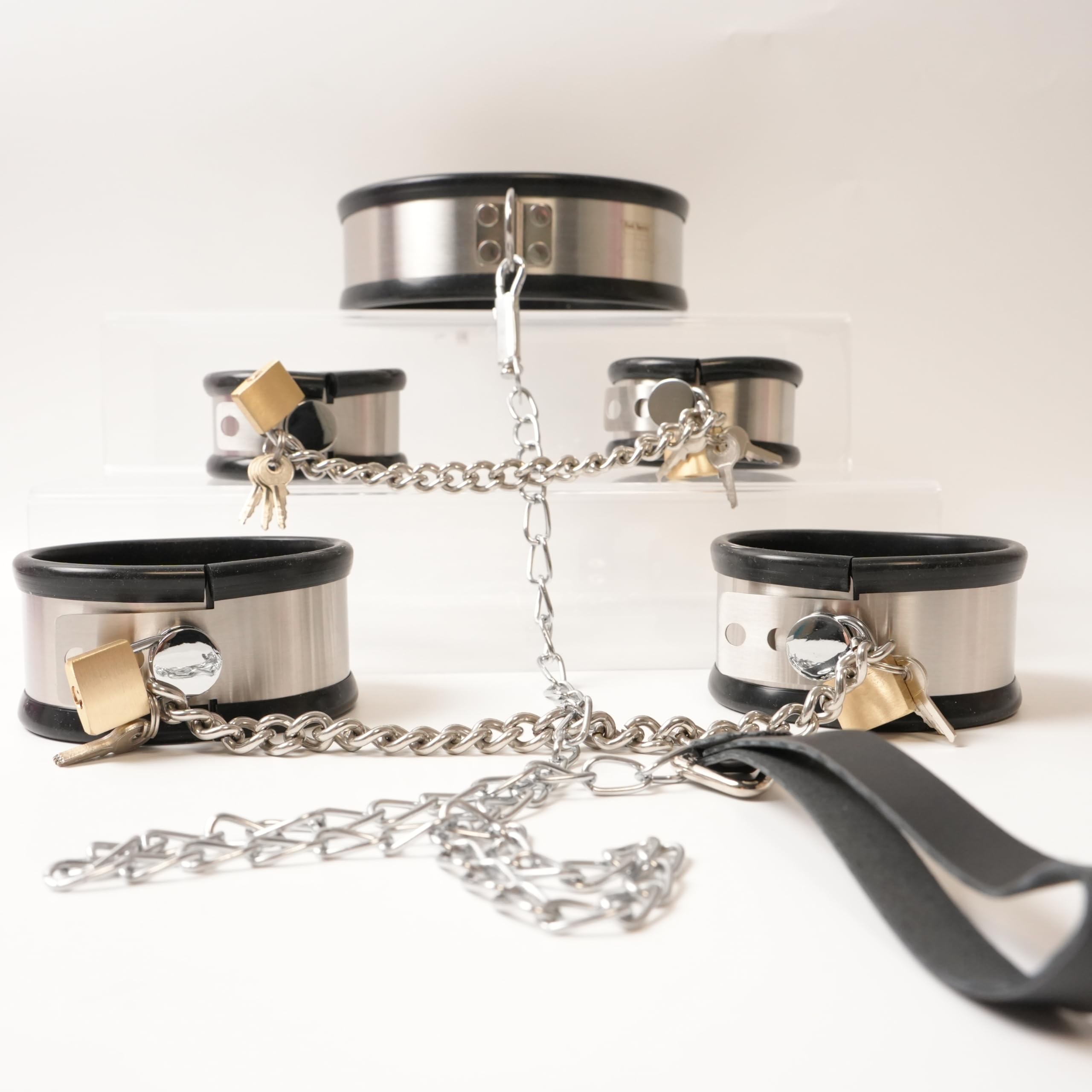 Kit BDSM féminin menottes entraves et collier acier inoxydable et silicone