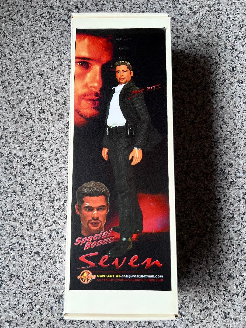 Amazon.co.jp: ブラッド・ピット Seven 1/6 フィギュア : おもちゃ