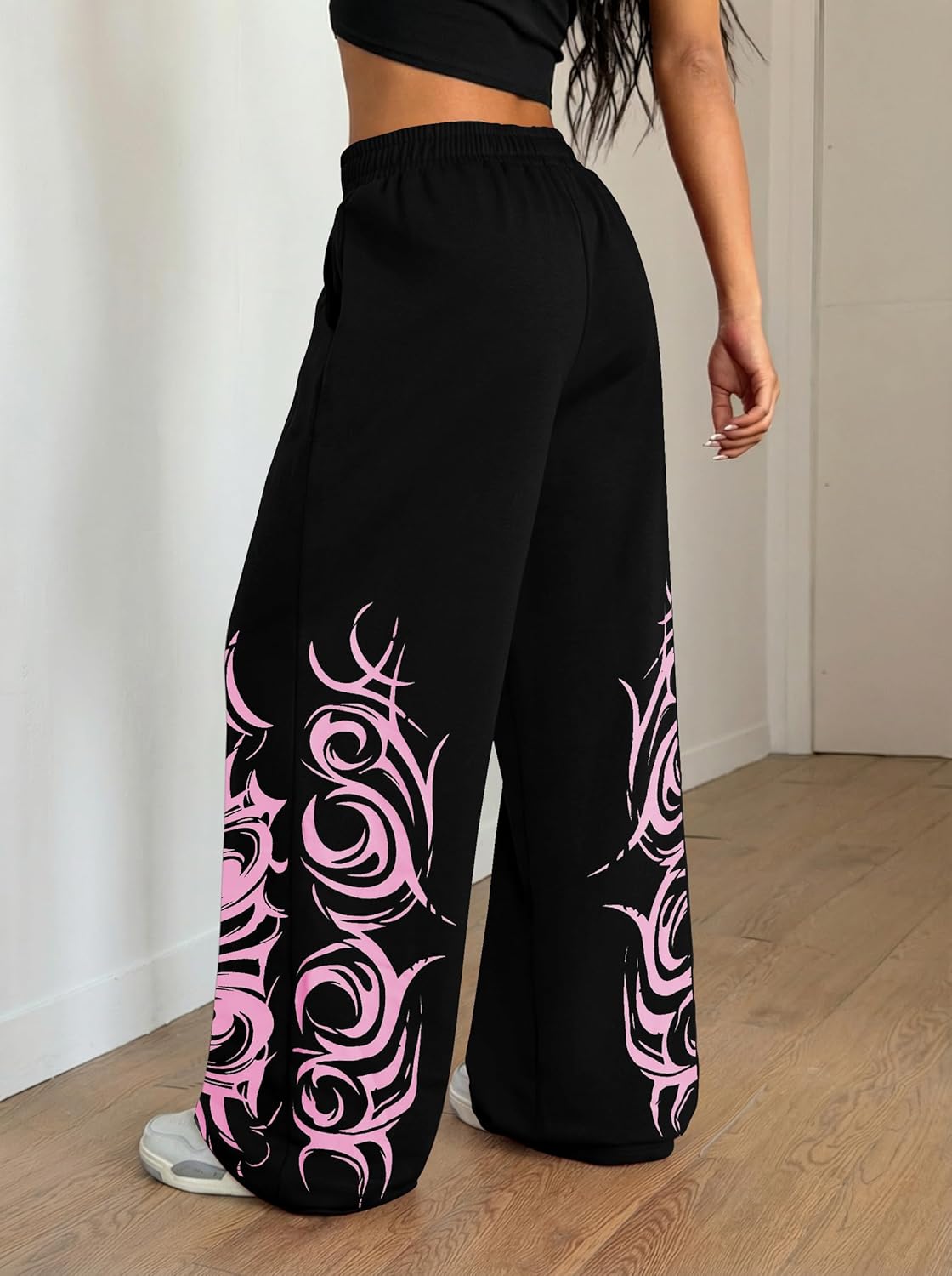 ZAFUL Womens Wide Leg Sweatpants Y2K Gothic Graffiti High Waisted Lounge Pants Athletic Joggers Pants with Pockets