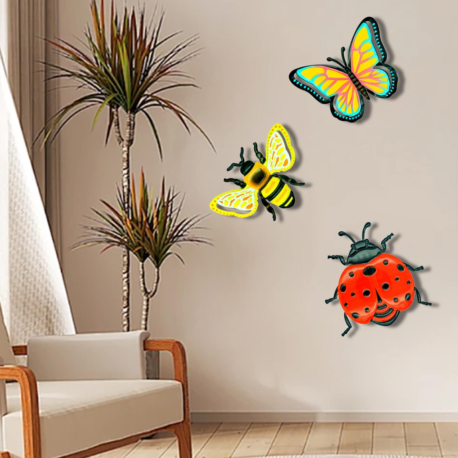 KASESSS 3 Stück Metall Insekten Wand Deko, Gartendeko Metall Wanddekoration, Balkon Deko, Garten Dekos Bienen Schmetterlinge Marienkäfer, Hängende Wanddeko Metalls für Zaun Hof Hinterhof Dekor, Bunte