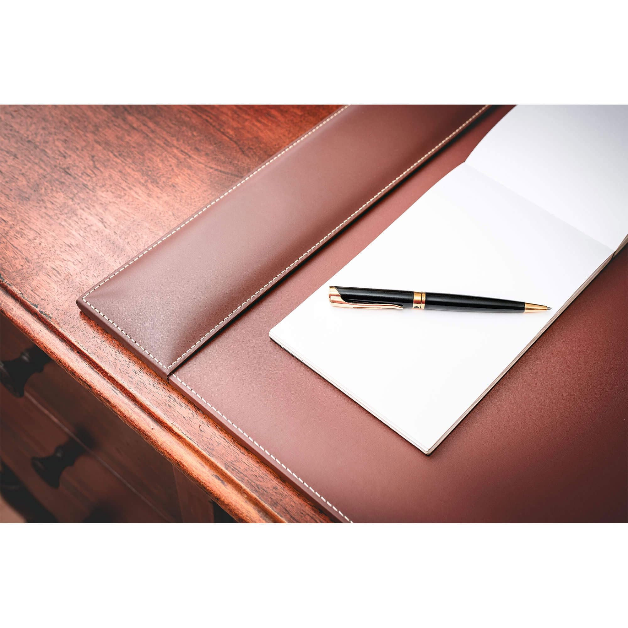 Dacasso PR-3202 Sous-main de bureau rustique en cuir Marron 64 x 44 cm
