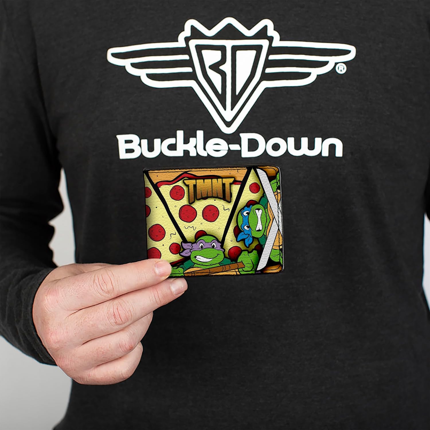 Teenage Mutant Ninja Turtles boys Buckle-down Pu Bifold - Tmnt Turtle Battle Poses/Pizza Wallet, Multicolor, 4.0 x 3.5 US