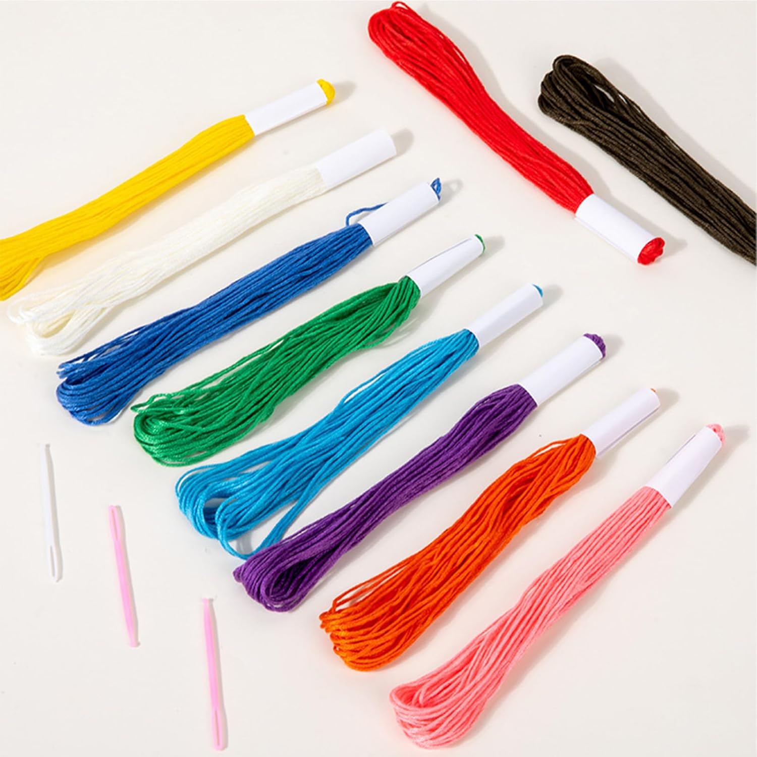 Sewing Learning Cards, Kids Threading Board, 4.13x5 Inches Color Recognition Toy with Educational Design, Fine Motor Skill Toy, Sewing Activity Cards with Sturdy Build, Quiet Time Toys for Children