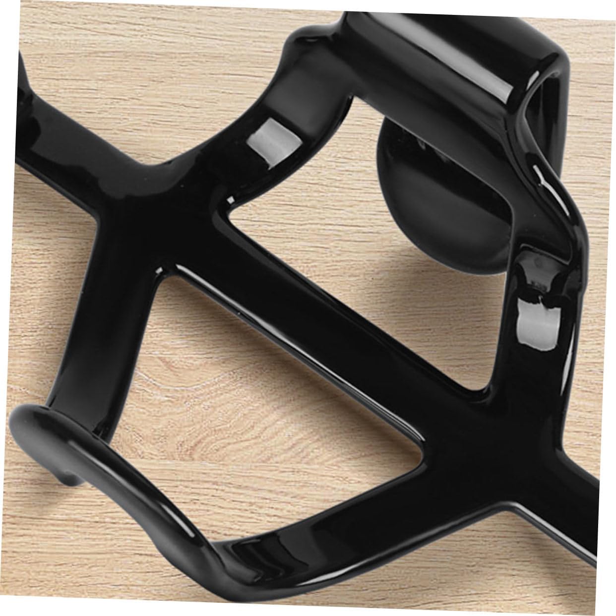 1Pc Lightweight Portable Waist Bracket Stand Support for Players for Performances and Practice Black Color