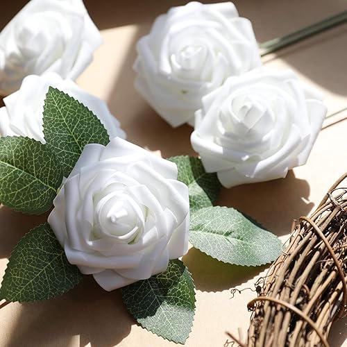 Miniatura 2 de AmyHomie Juego de flores artificiales y rosas blancas, 25 rosas falsas de aspecto real con tallo para ramos de boda, centros de mesa, arreglos de