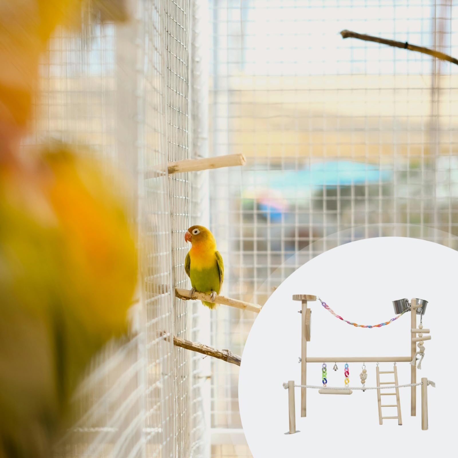 Centro di attività per uccelli in legno con supporto da gioco, parco giochi per pappagalli con scala, altalena, campane e tazze di alimentazione
