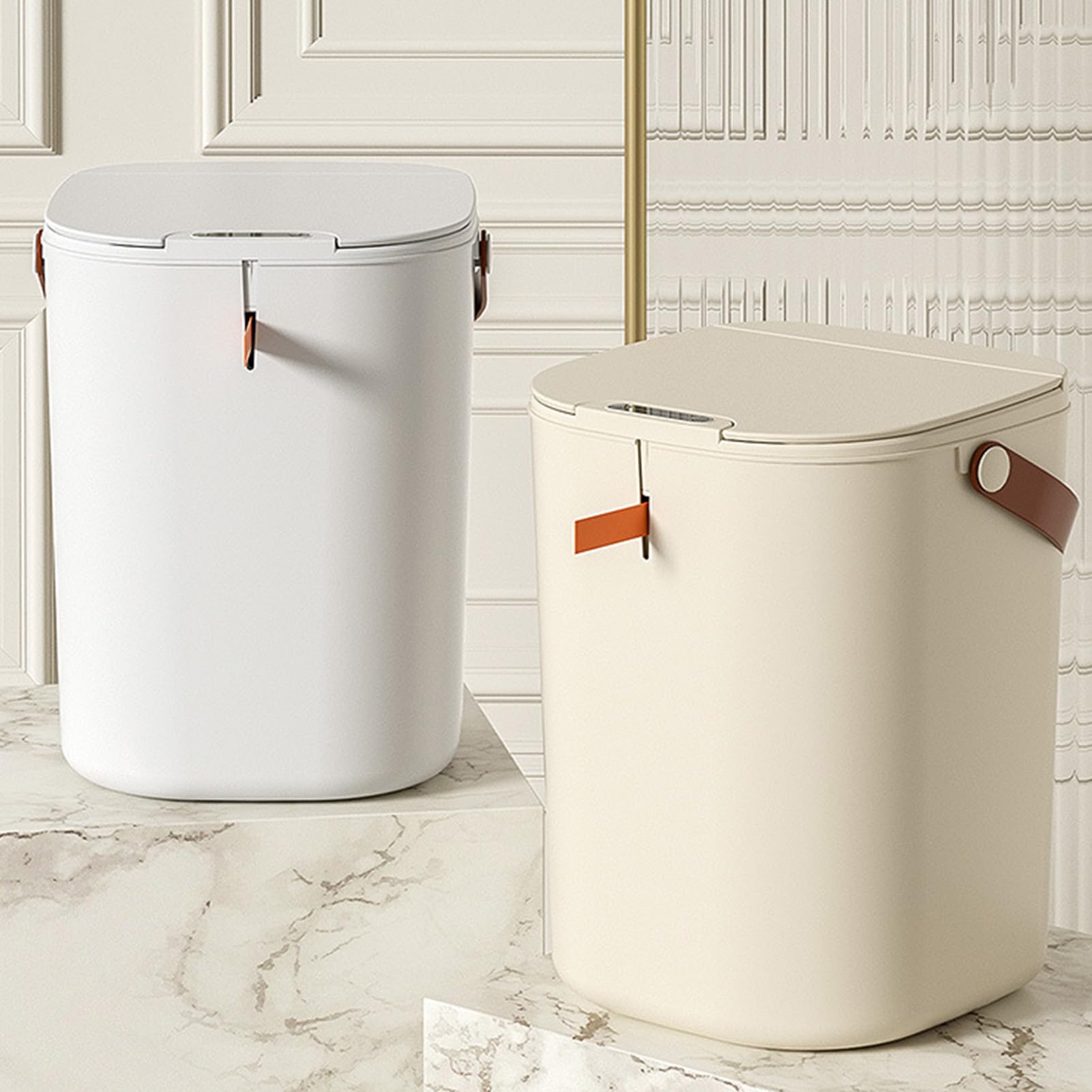 Tyenaza Pattumiera da bagno con sensore di movimento automatico con coperchio, pattumiera touchless a induzione da 20 litri per bagno (White)