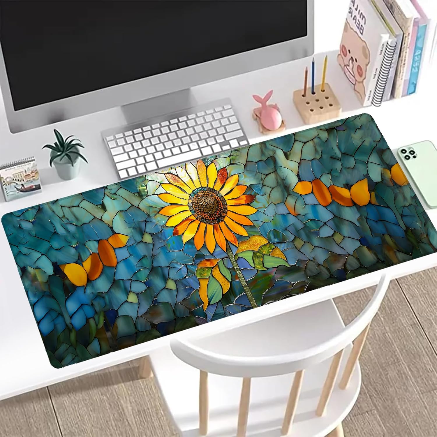 Stained Glass Sunflower Gaming Mouse Pad, Office Desk Mat, Anti-Slip Rubber Base Cool Aesthetic Mouse Pads for Computer Laptop Keyboard School Home Desktop Gamer Home Accessories Decor 31.5" x 11.8"