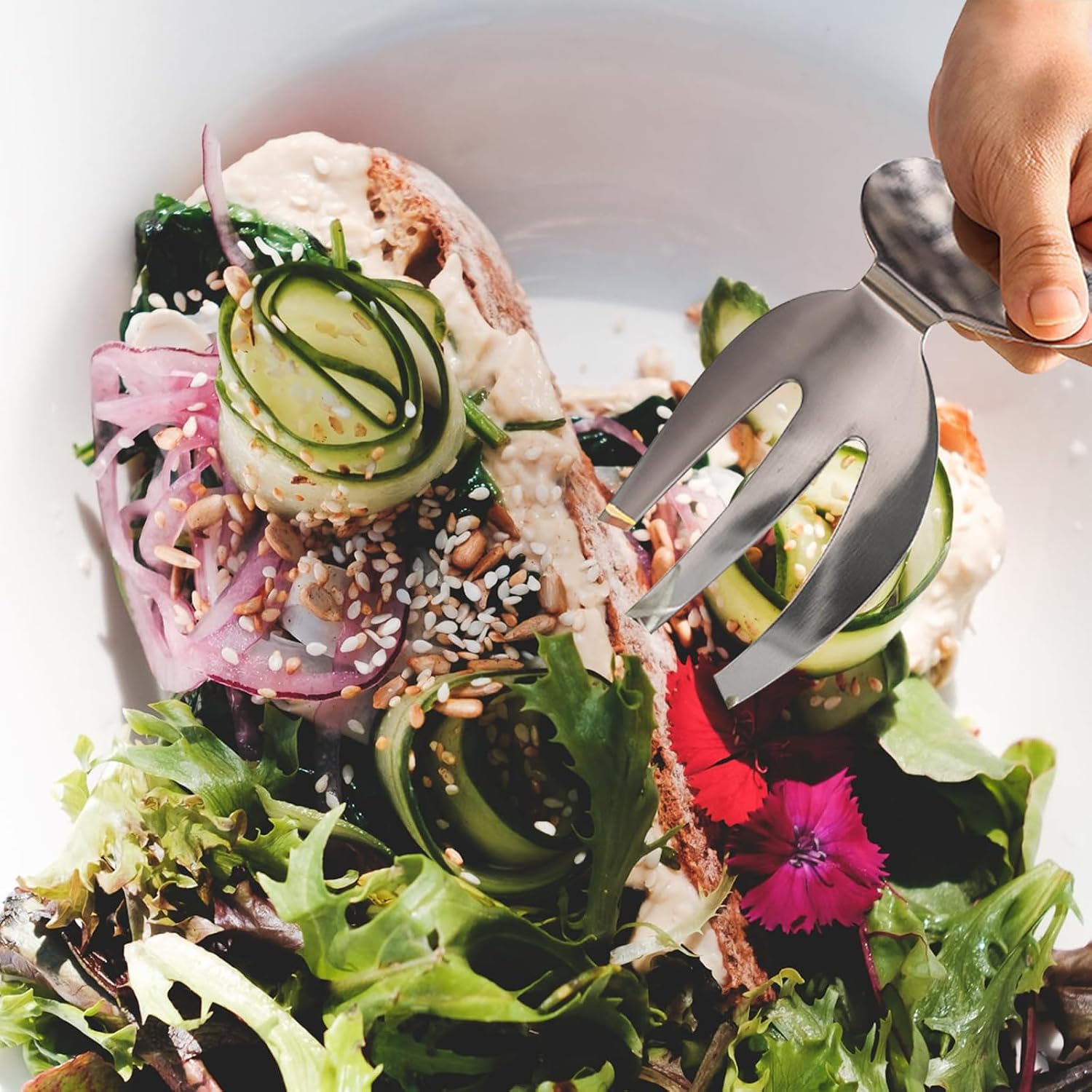 1Pc Stainless Steel Salad Claw Hands Fruit Vegetable Salad Server Kitchen Tool for Home Restaurant and Party Silver Salad Forks for Effortless Serving