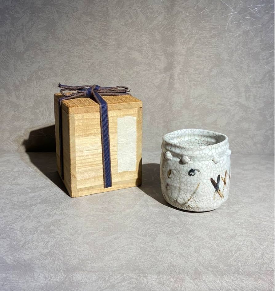 希少 伝世【絵志野筒向付】桃山時代 江戸初 特別出品 美濃桃山陶 志野焼 古志野 Amazon.co.jp: 伝世絵志野筒向付桃山時代 江戸初 特別出品 美濃