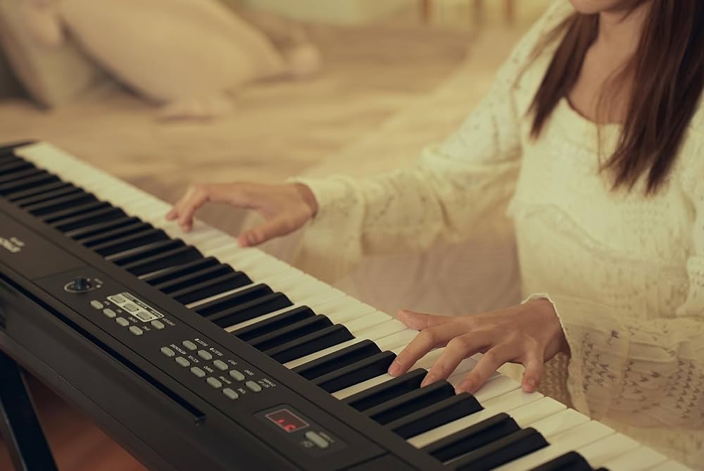 鍵盤楽器 sara ESI Xsynth | 超薄型の25鍵ポリアフタータッチ対応シンセ