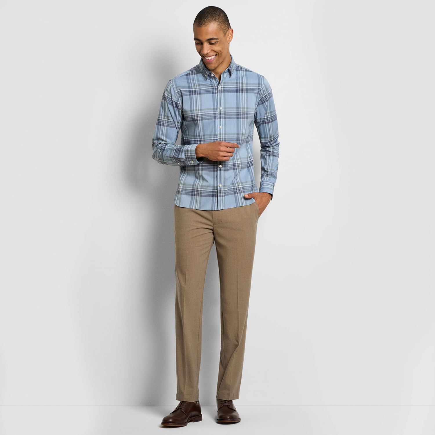 Van Heusen Men's Flex Flat Front Straight Fit Pant - Image 6