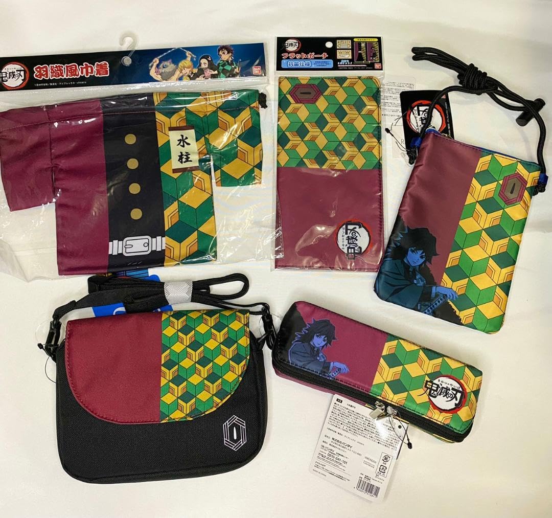 Amazon.co.jp: 鬼滅 水柱 冨岡義勇 片身替模様 5点セット : おもちゃ