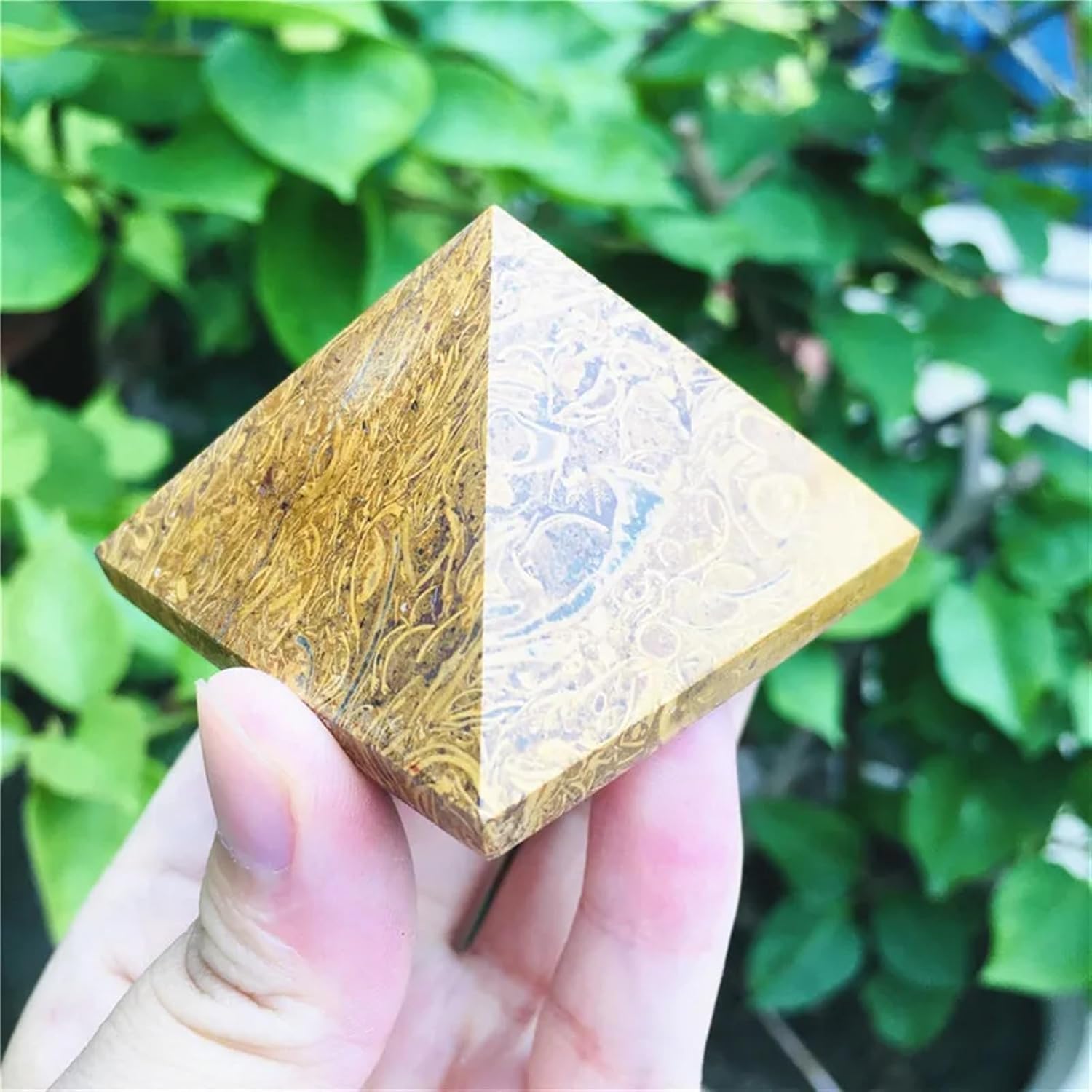 KatLin Golden Silk Stone Quartz Healing Pyramid Natural Mineral Triangled Crystal Point Ornaments (Size : About 5cm)