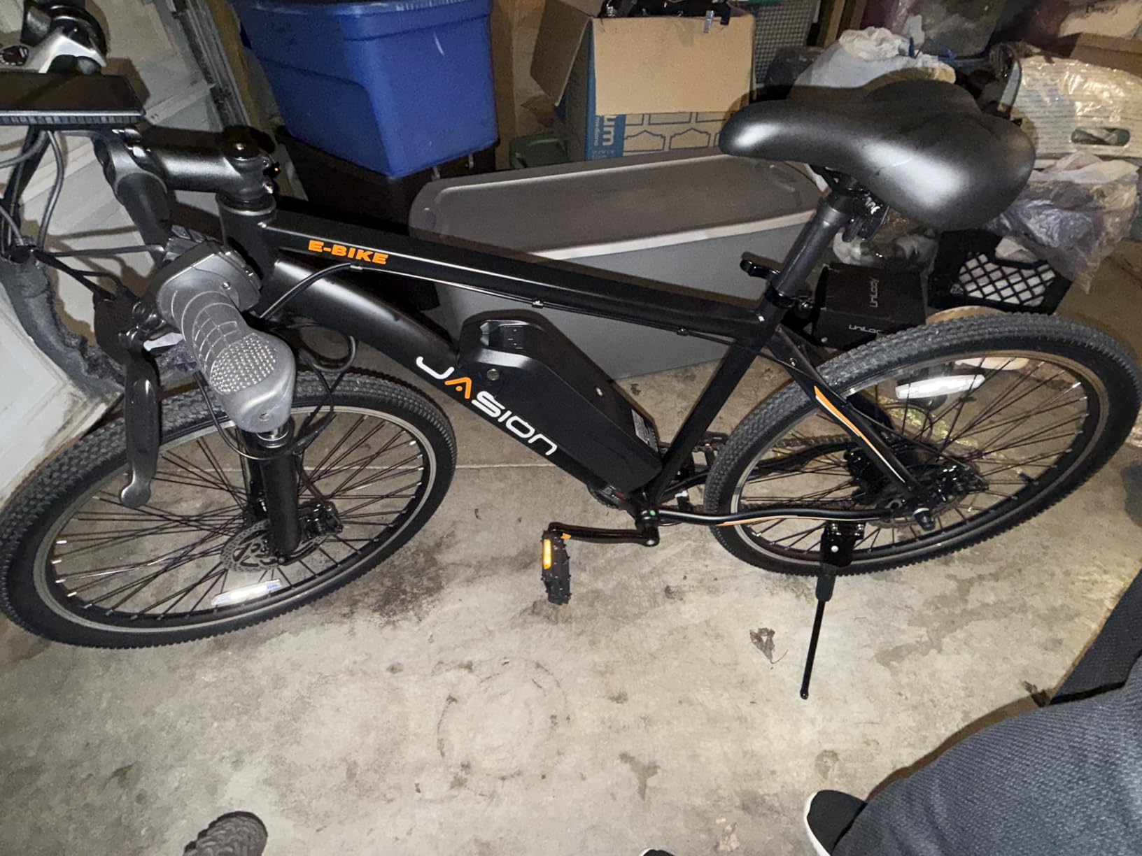 Jasion EB5 Electric Bike for Adults with Peak 500W Brushless Motor, 40Miles 20MPH Commuting Electric Mountain Bike with 360Wh Removable Battery, 7-Speed, 26" Tires and Front Fork Suspension photo review