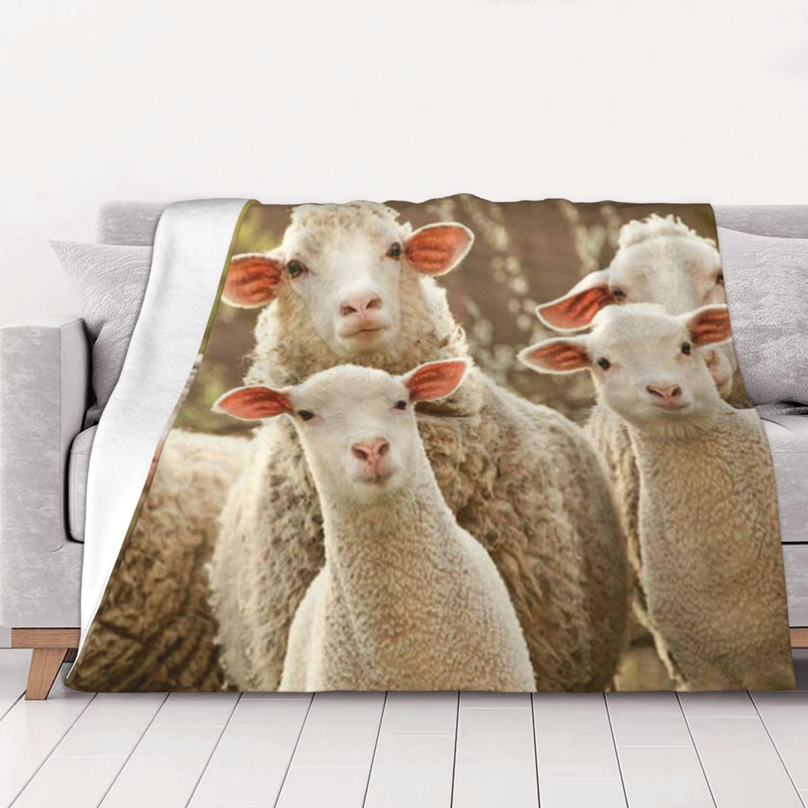 AUBKFELD Sheep and Lambs Printed Flannel Blanket 102x76 CM, Soft & Warm Throw Blanket for Sofa/Couch/Bed/Car, Gifts for Audlts Women Men