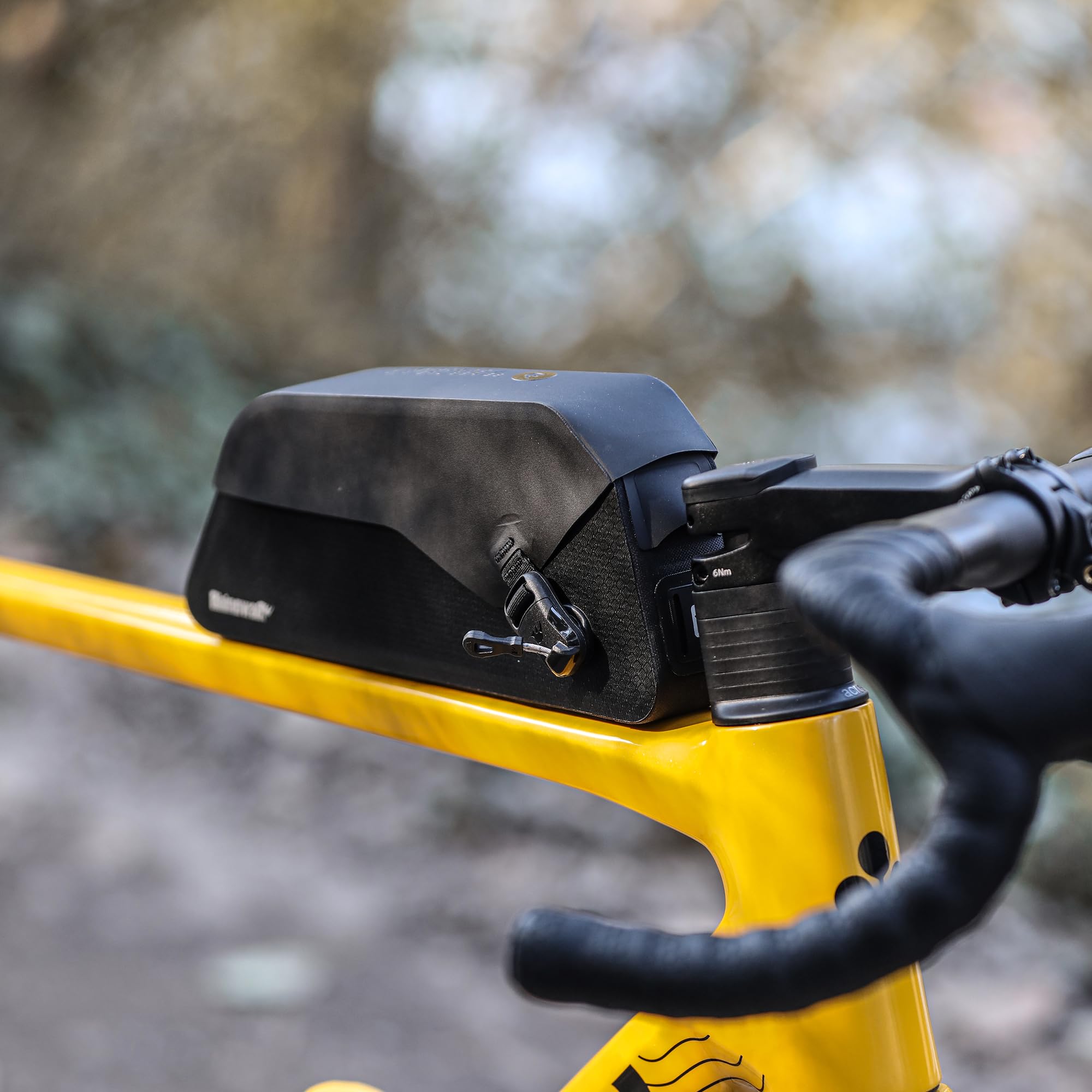 Rhinowalk Torba na górną rurę ramy roweru 1L Torba na ramę roweru z magnetyczną klapą W pełni wodoodporna i stabilna Profesjonalne akcesoria rowerowe do roweru górskiego szosowego-L