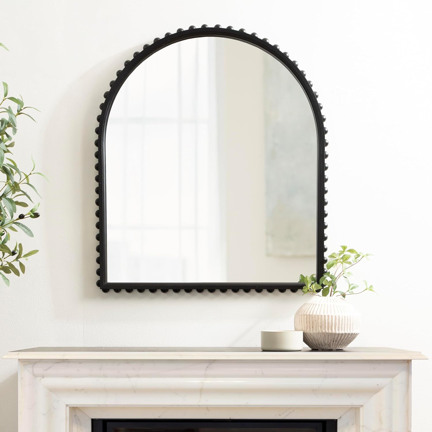 Kate and Laurel Beadbrook Modern Beaded Arched Mirror