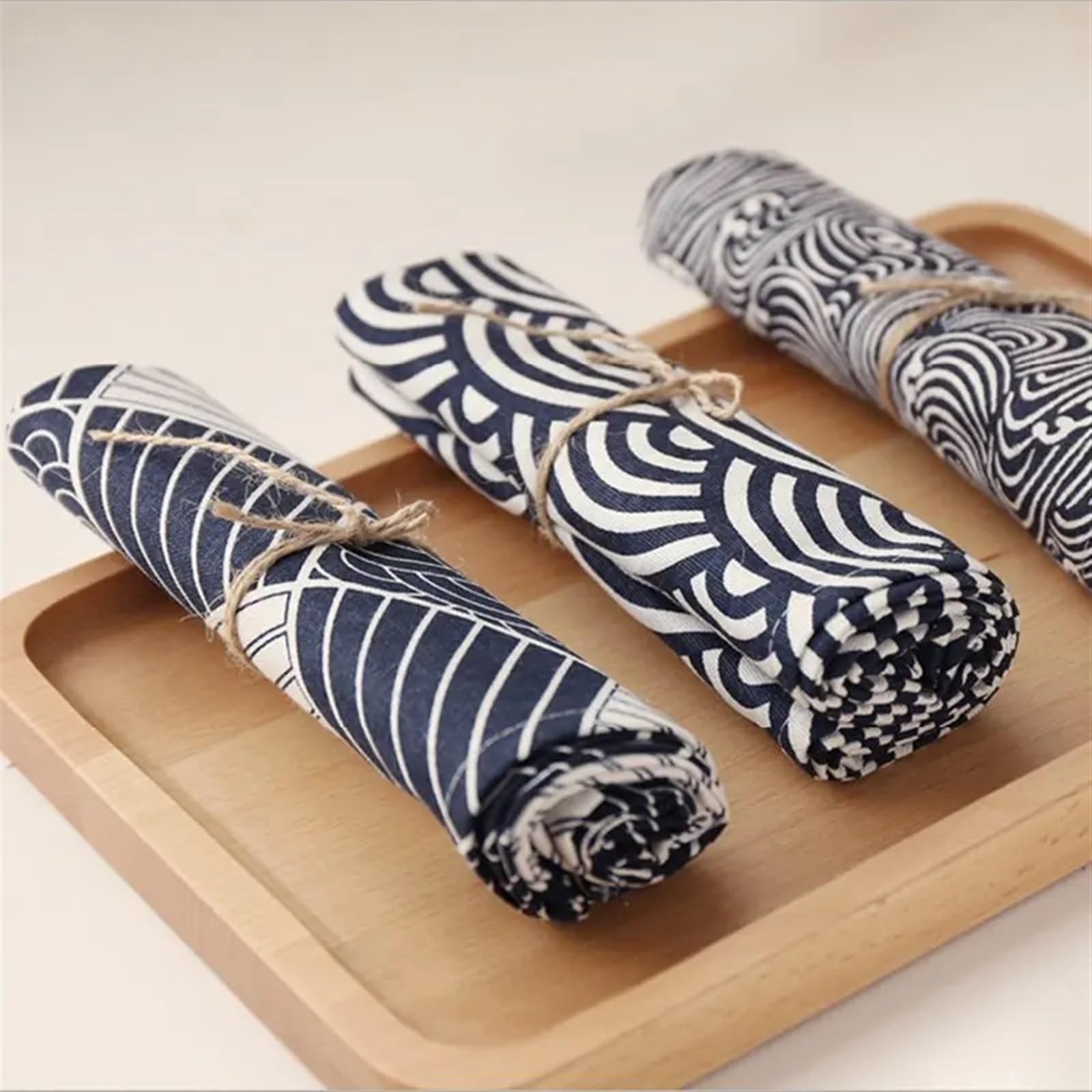 Servilletas de Tela Juego de 4 servilletas de 30 x 45 cm, manteles individuales de tela de lino y algodón con estampado de conchas for decoración de mesas de comedor, salas de estar y restaurantes par