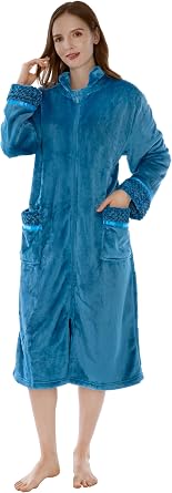 PAVILIA Womens Zip Up Robe with Pockets, Long Fleece Housecoat for Women, Plush Warm Zipper Bathrobe, Cozy Soft House Coat