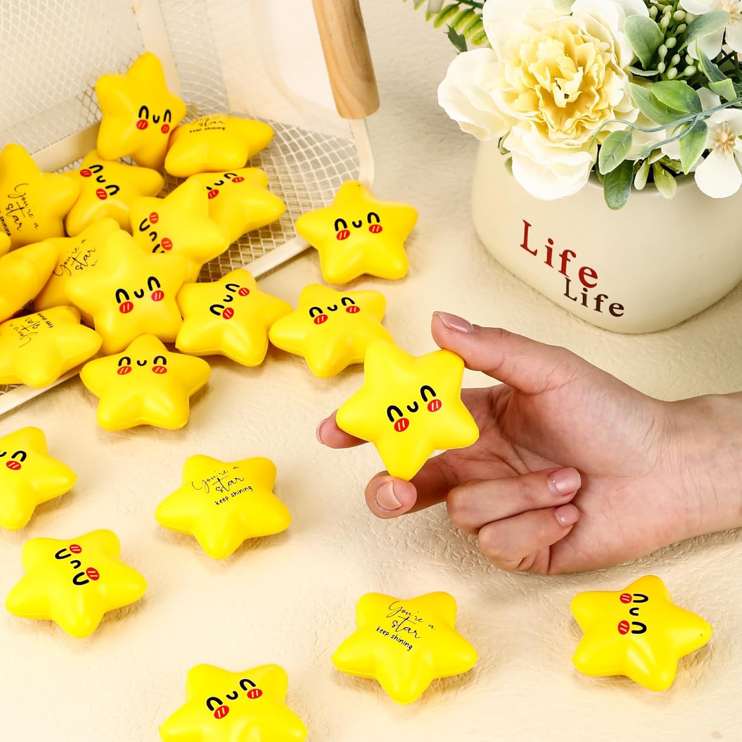 Libima 50 Pcs Motivational Star Stress Balls Bulk Gifts Positive Inspirational Stress Balls for Adults Coworker Bulk Appreciation Gifts with Card, Valentine's Party Supplies (Star) - Image 3