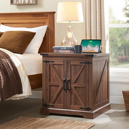 Miniatura 7 de Mesa auxiliar de granja con estación de carga, mesa auxiliar grande de sofá de 24 pulgadas con puerta de granero, mesita de noche cuadrada de madera