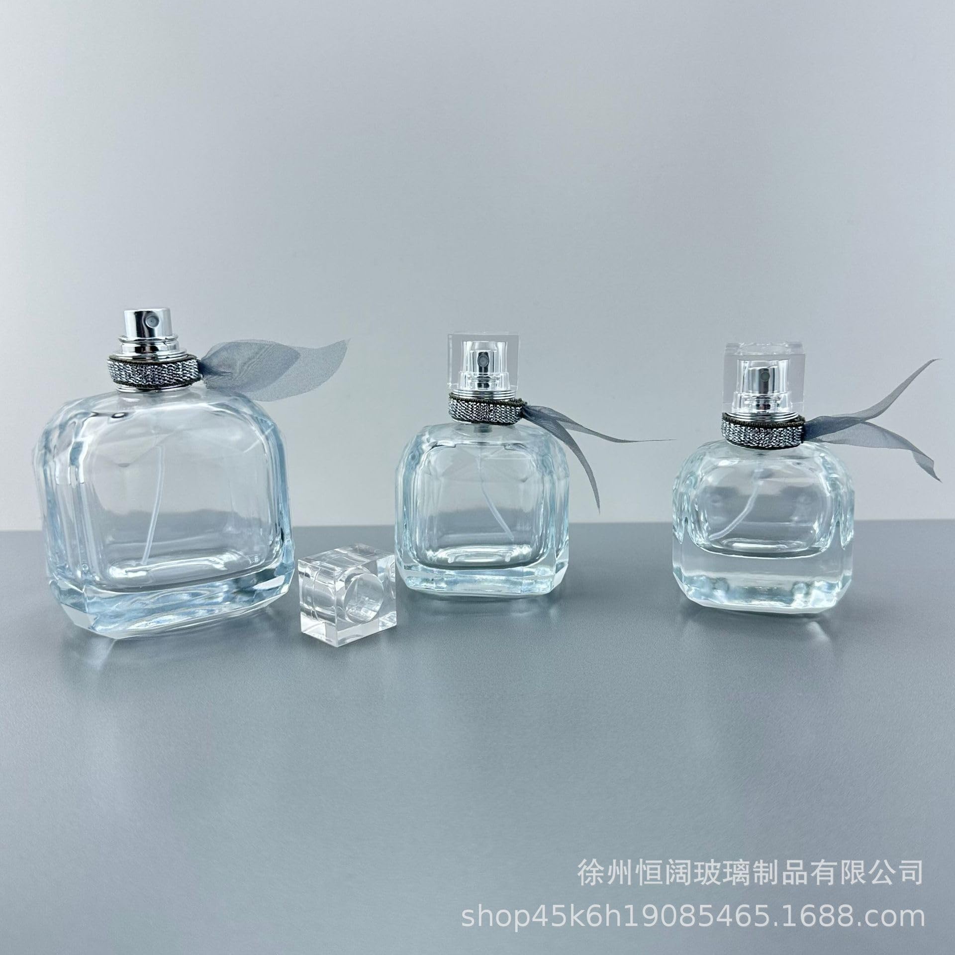 3 Pezzi Flacone di Profumo Stile Nastro Nero Spray Riutilizzabile 100ml 50ml 30ml Flacone Spray di Profumo Riutilizzabile con Fondo Spesso per Uomini Donne Viaggi