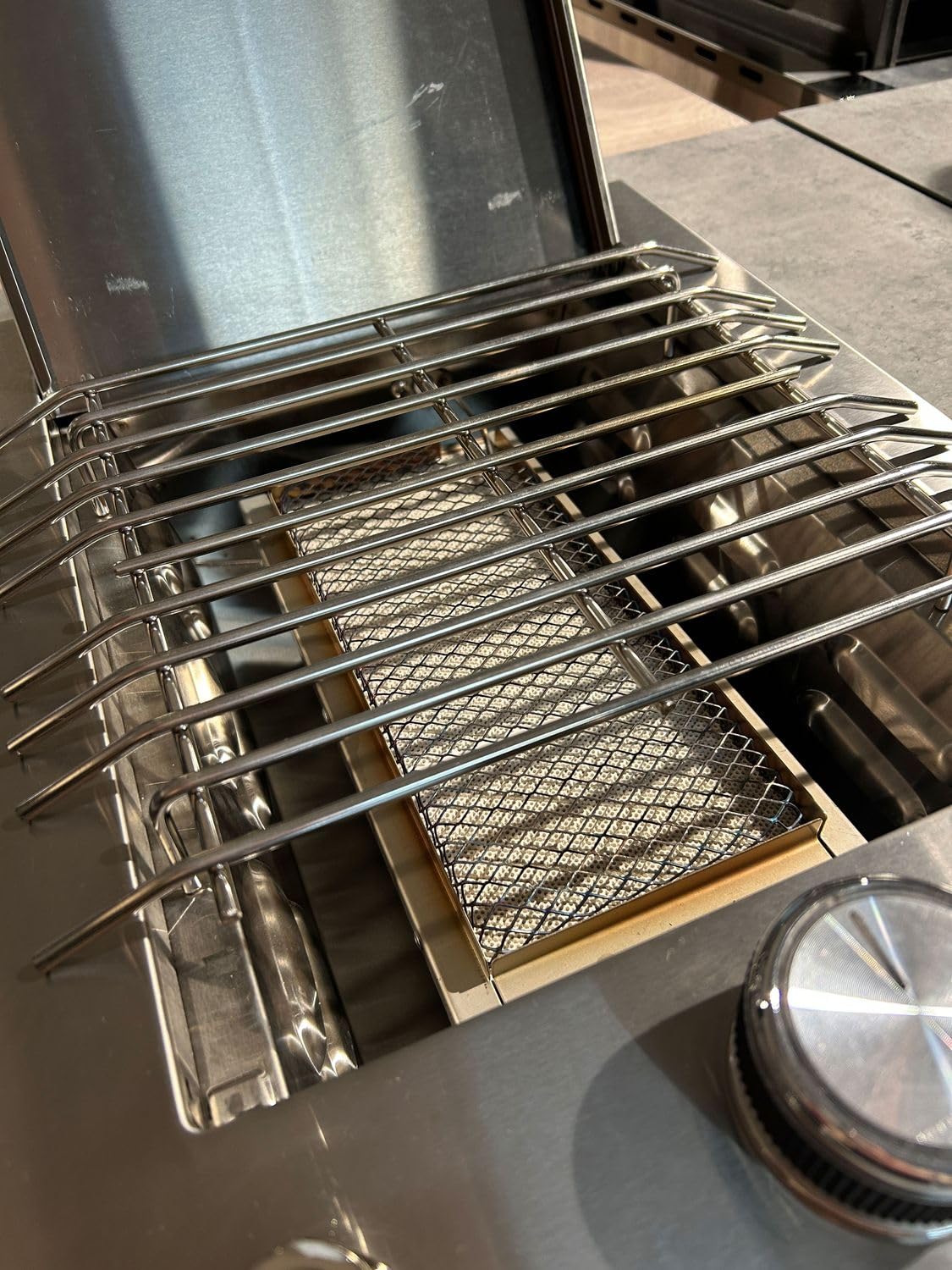 Grillfürst Einbau Infrarotbrenner Drop-In für Outdoor Küche - Hochleistungs Infrarot Grillbrenner aus Edelstahl, Sizzle Zone zum scharfen Anbraten - BBQ Einbau Zubehör
