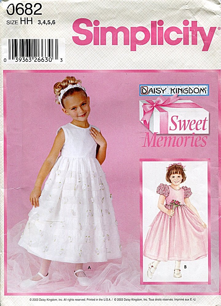 Robe fille Daisy Kingdom Sweet Memories patron Simplicity 0682 souvenirs