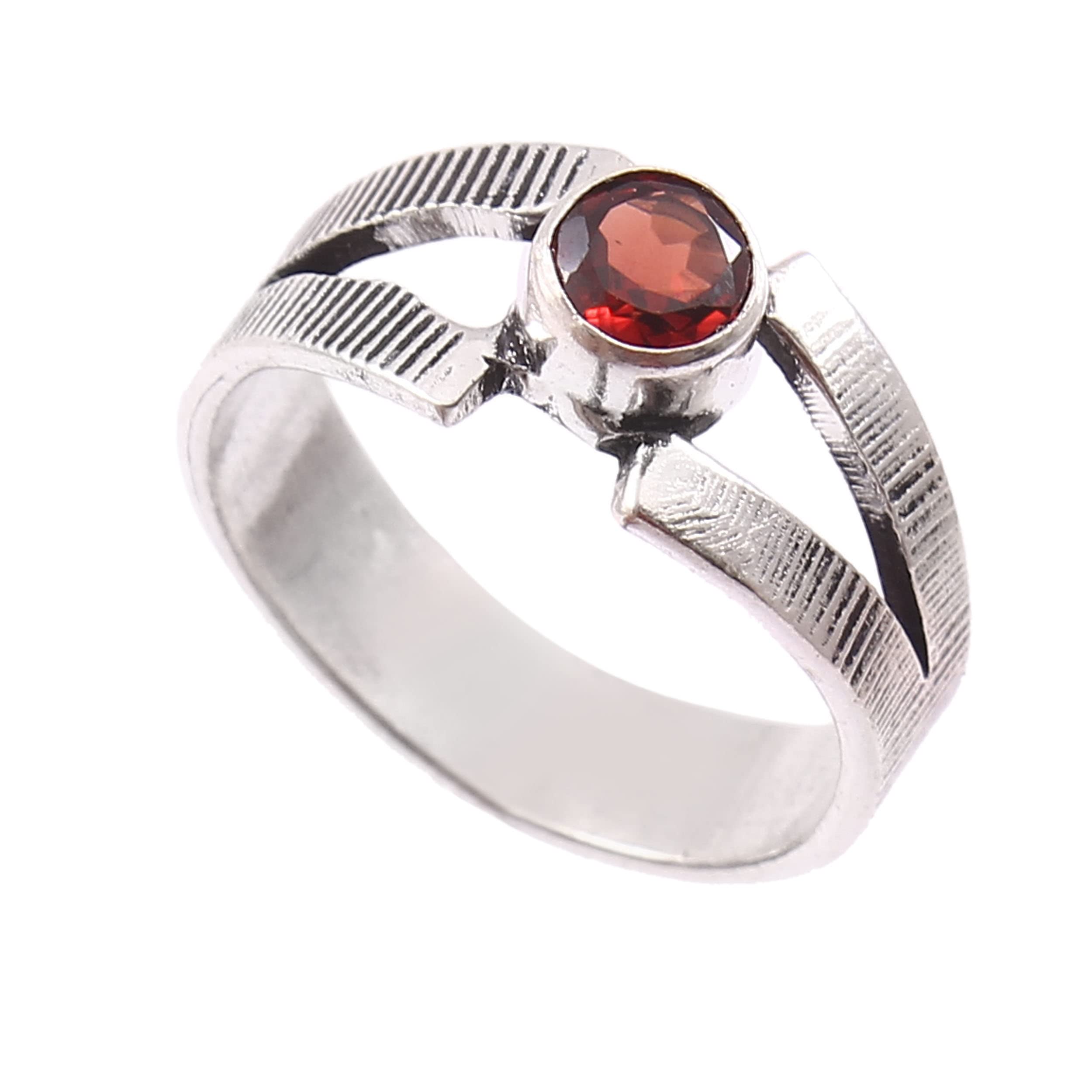 Garnet Gemstone Stone Band Ring 925 Sterling Silver Band Ring Men and Women Band Ring Band Ring Gift Item Handmade Jewerly ISR767