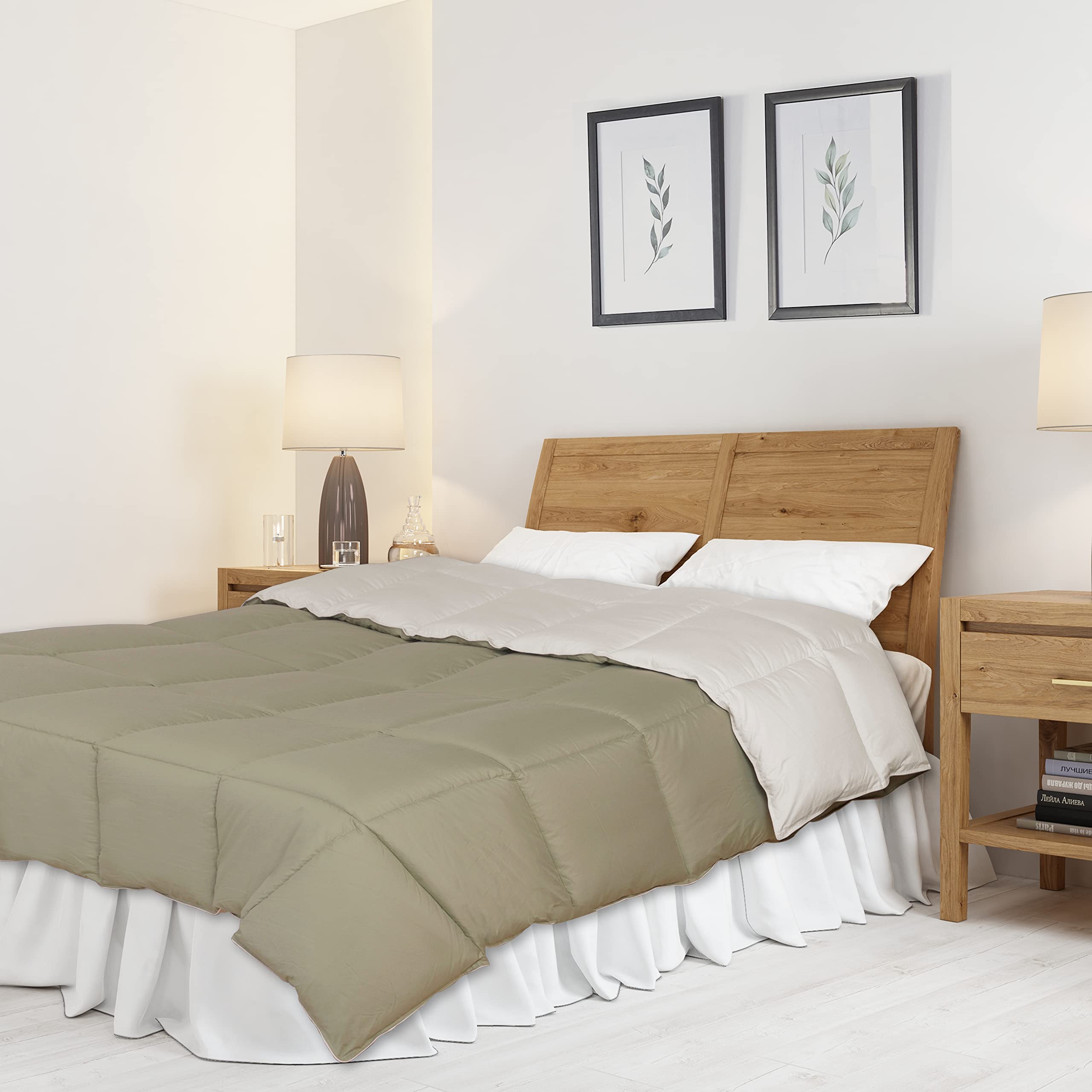 SUPERIOR Reversible Down Alternative Comforter, Medium Weight Bedding for All Season Use, Fluffy, Warm, & Soft- King Size, blue