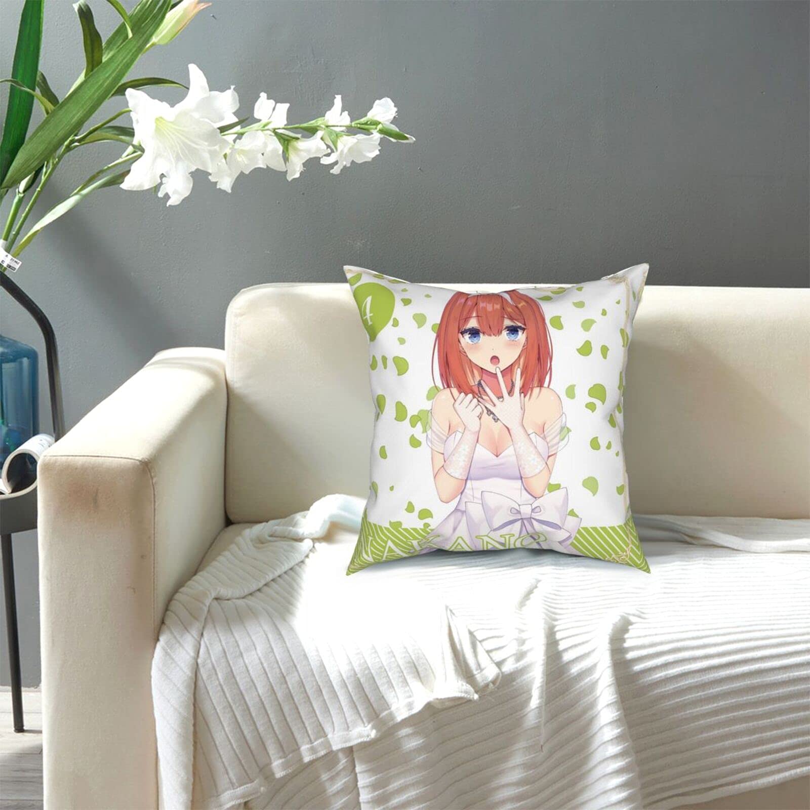 Amazon|五等分の花嫁 中野 四葉 多種類のデザインのクッション Amazon|五等分の花嫁 中野 四葉 多種類のデザインのクッション