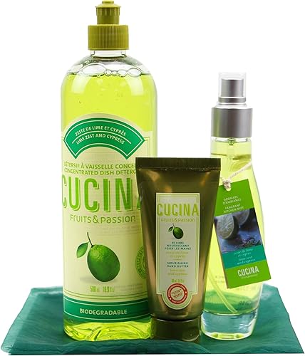 Fruits and Passion Kitchen Basics Bundle jabón para platos Room Spray and Hand Butter Deluxe Set (ralladura de lima y ciprés) disponible en Yaxa Guatemala