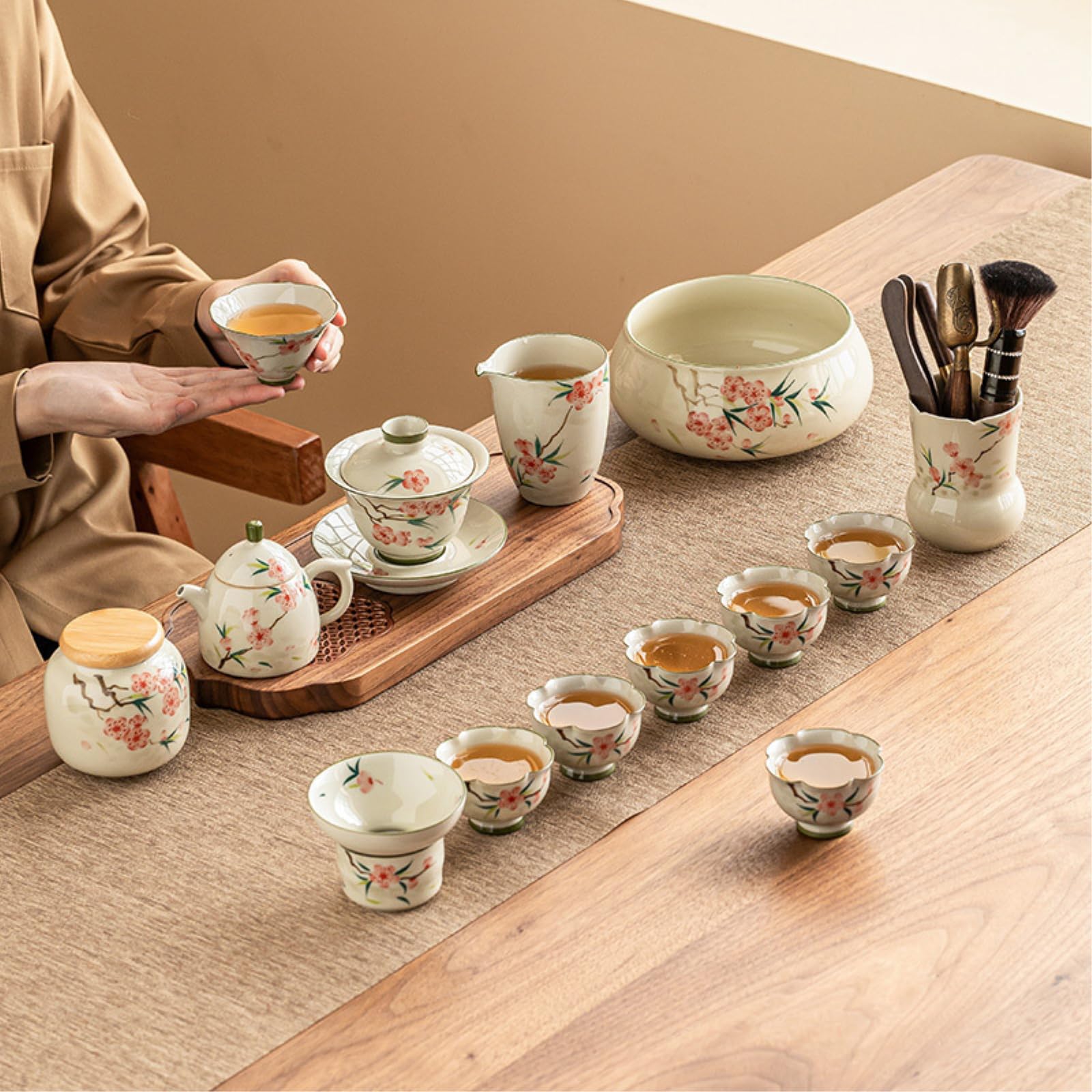 Ręcznie malowany ceramiczny zestaw do herbaty z kwiatem brzoskwini