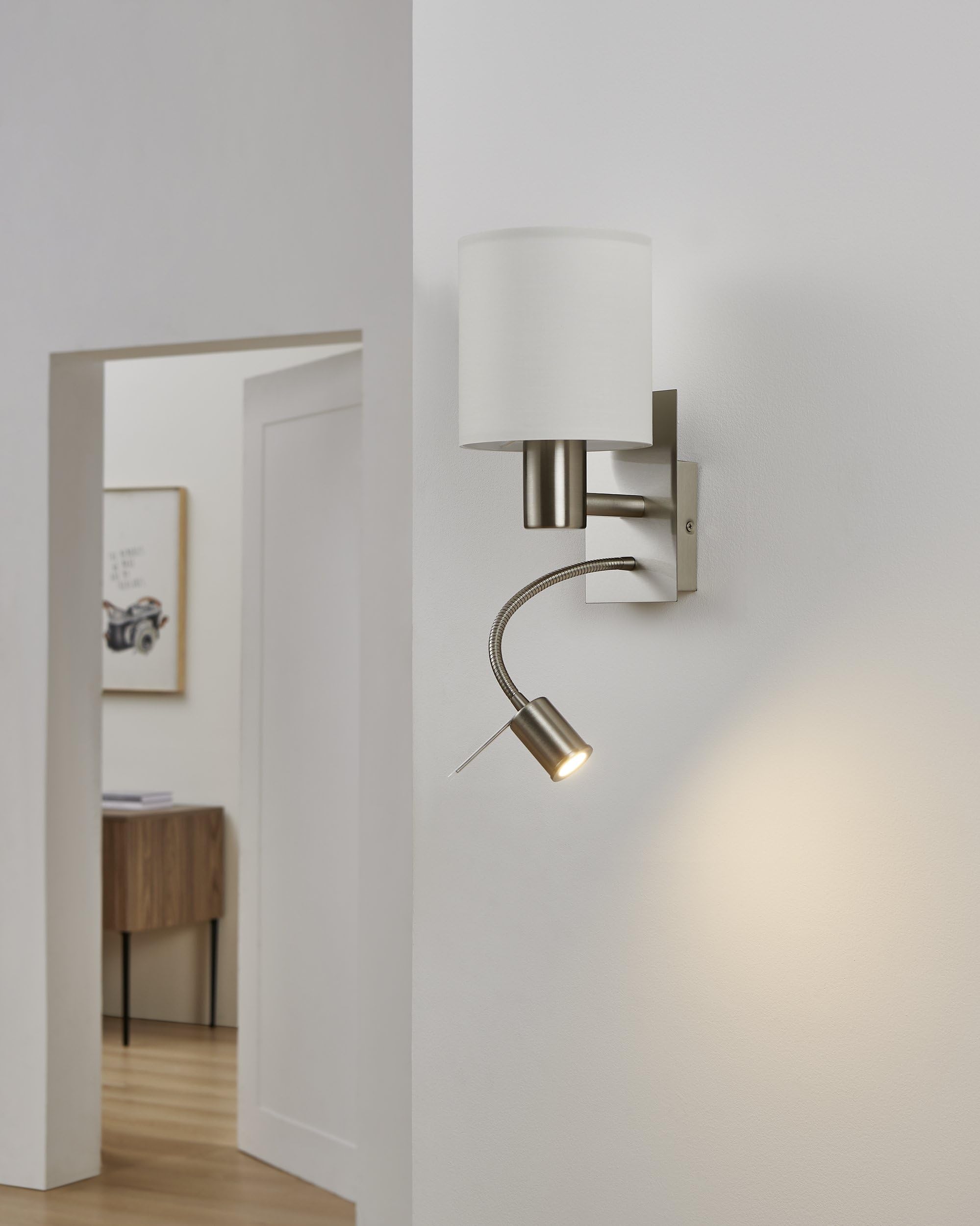 Eglo Lampada da parete a Led Pasteri a due punti luce, acciaio, tessuto, nichel opaco, bianco, E27, incl interruttore e luce di lettura flessibile
