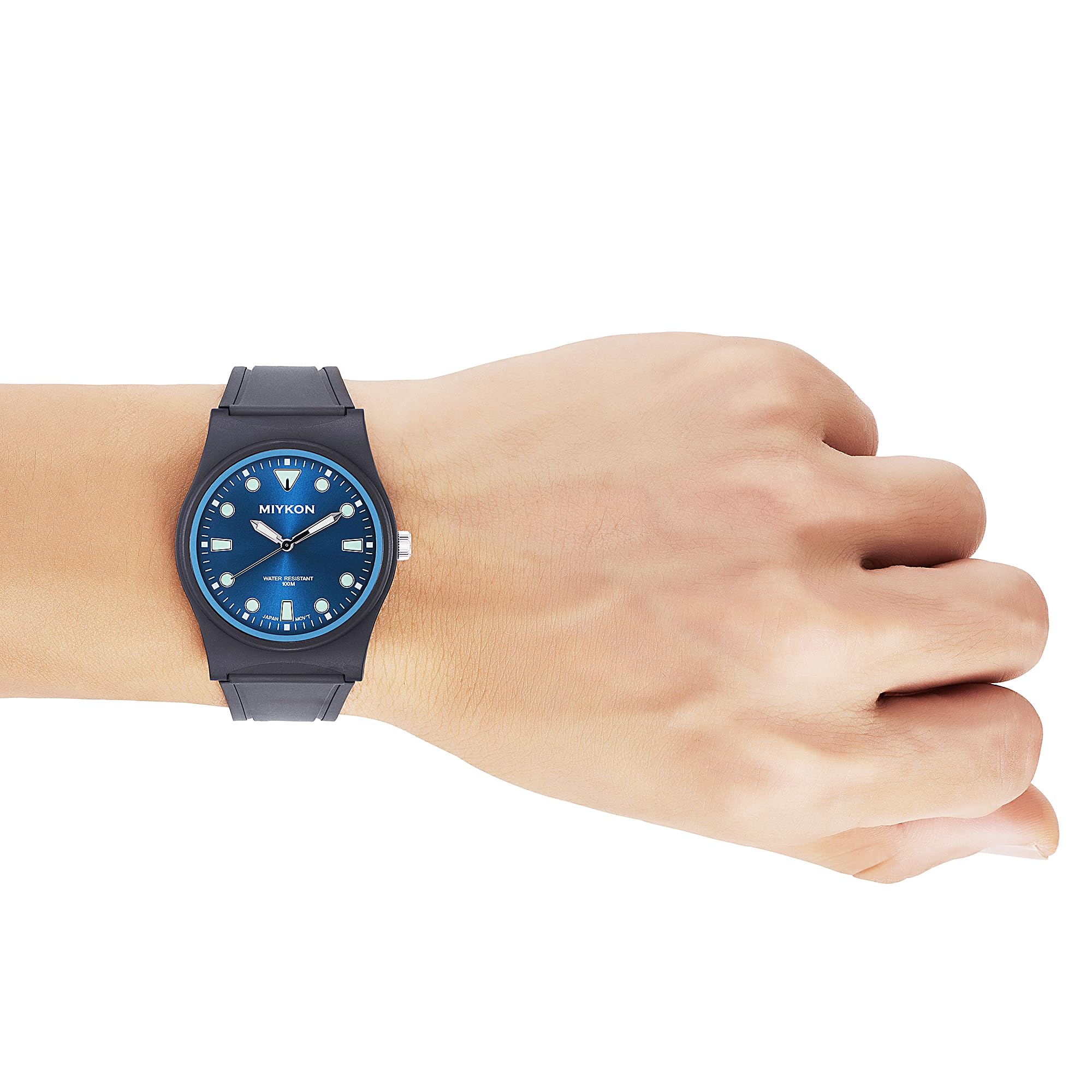 Miykon Montre étanche pour homme | Montre analogique décontractée noire facile à lire | Résine légère et résistante aux chocs, aiguilles et trotteuse lumineuses, quartz japonais avec autonomie de 4