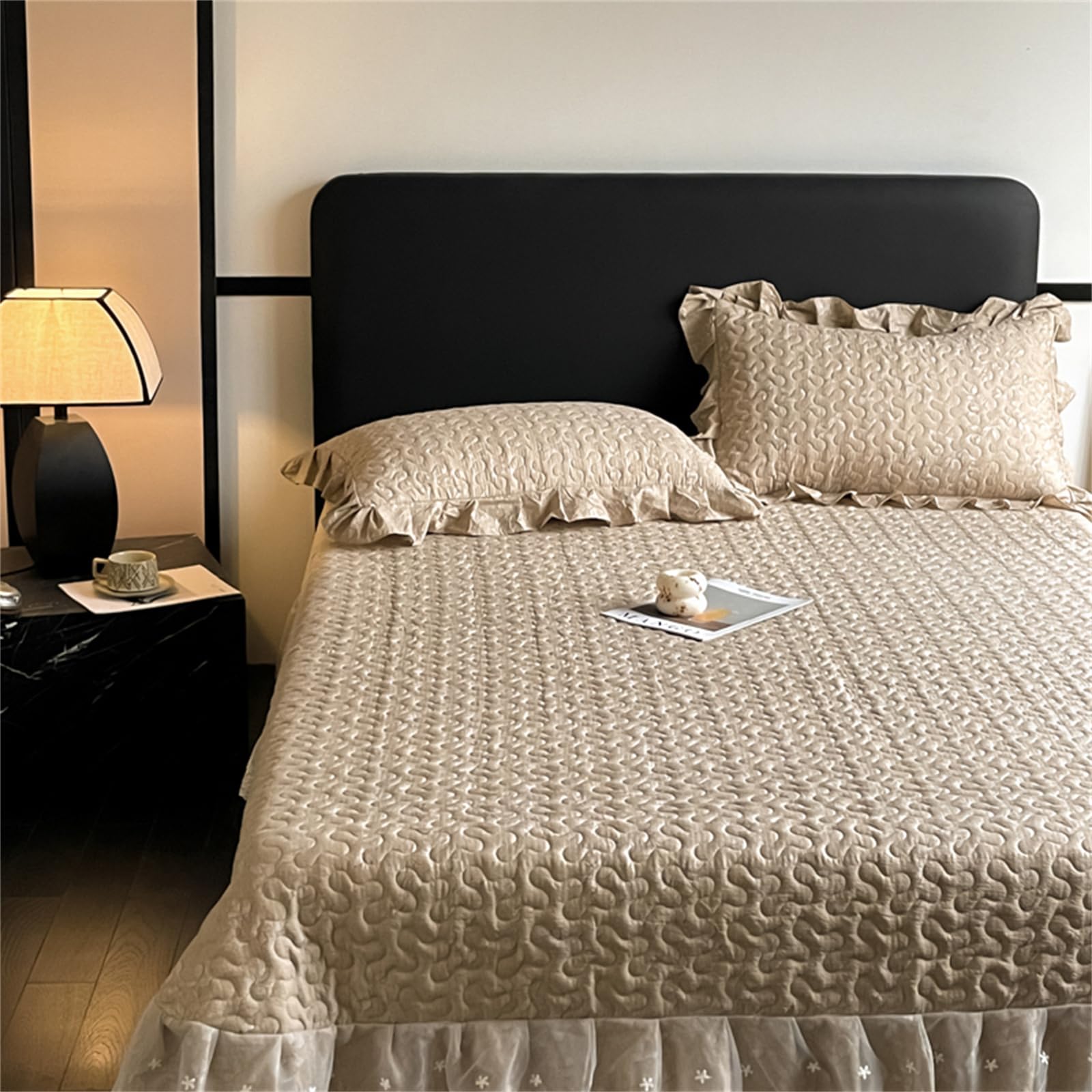 Highdi Planta Floral Colcha Acolchada Individual/Doble/King, Colcha Cama Patchwork con Ribete Volante Manta Sofa, Manta Cama Reversible Diseño Cama para Alle Jahreszeiten (Marrón Claro,250x270cm)