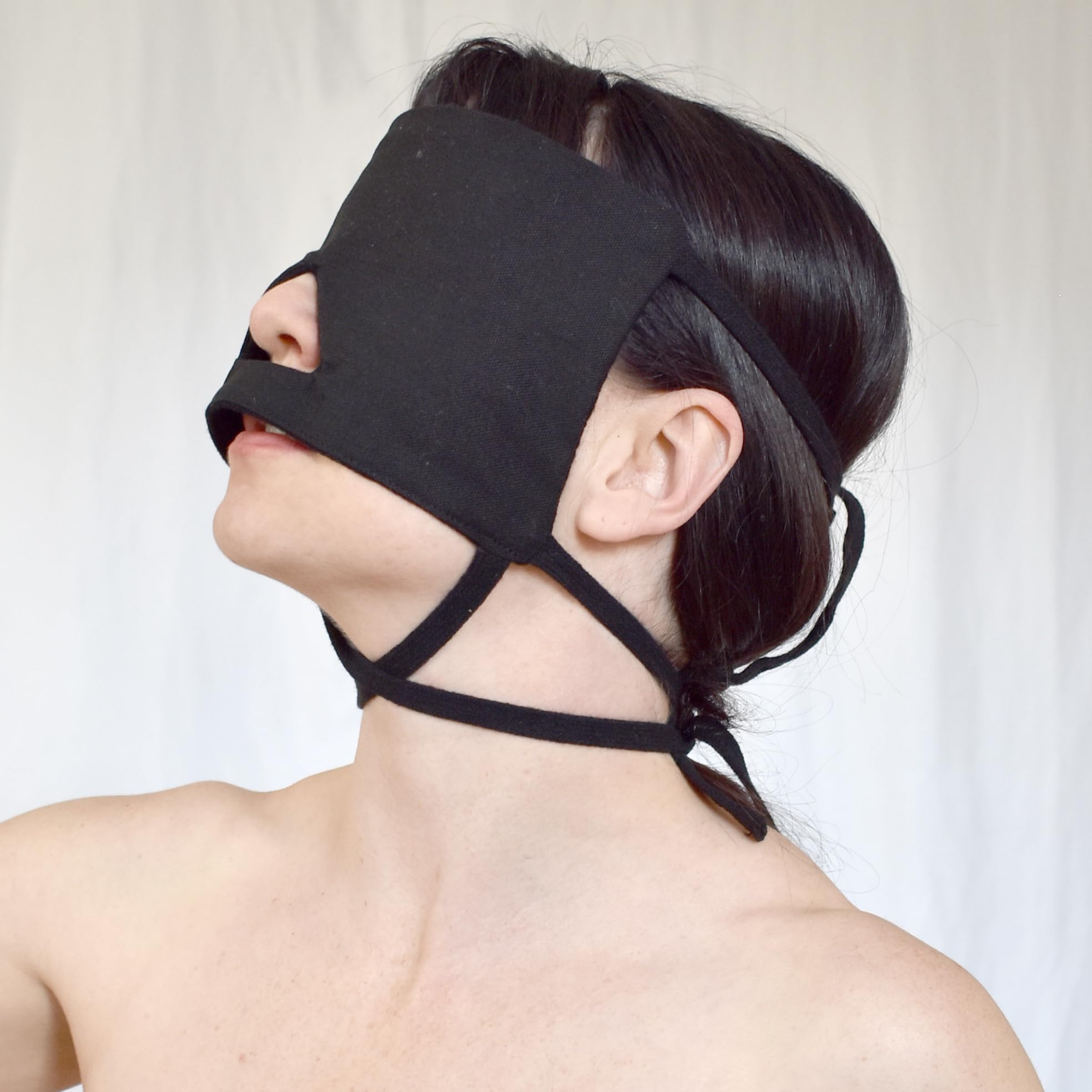 Benda BDSM in cotone – maschera opaca per gli occhi, gioco di ruolo clinico, bondage & giochi fetish, 3 cinghie regolabili