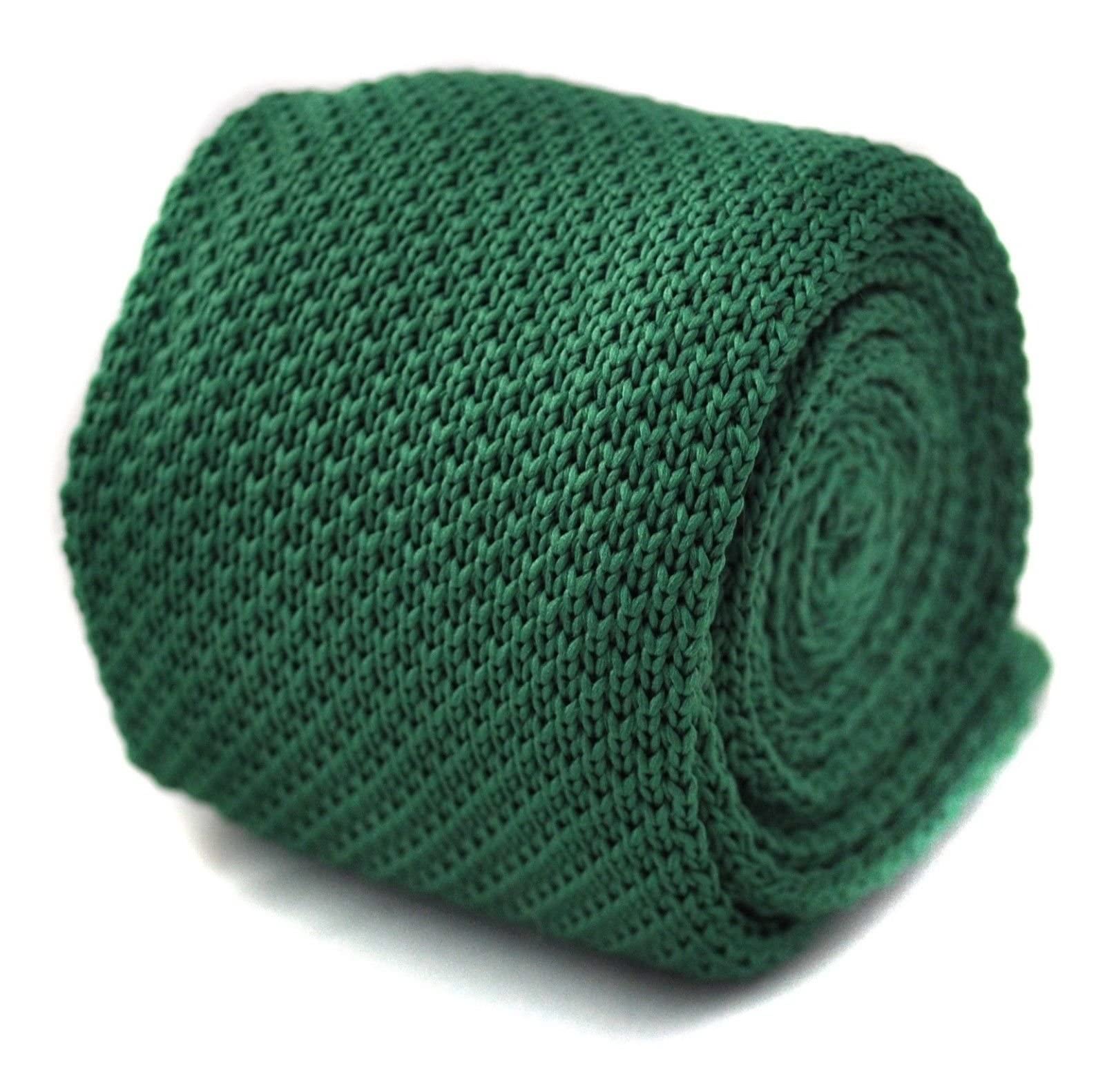 Frederick Thomas Plain Green Skinny Knitted Men’s Tie with Flat End, 147cm Length Necktie Ideal for Formal Wear, Office Outfits and Weddings, Classic 5cm Width