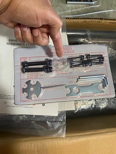 Missing parts free on the manufacturer prior to shipping. 2 Nuts