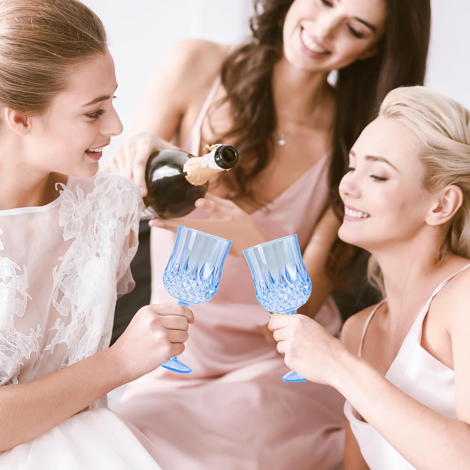 ZOMUIA 12 Pcs Blue Plastic Wine Glasses, Vintage Plastic Goblets Cordial Glasses, Unbreakable Stemmed Wine Cups Acrylic Vintage Wine Glasses for Wedding Party Christmas Holidays Anniversary - Image 6