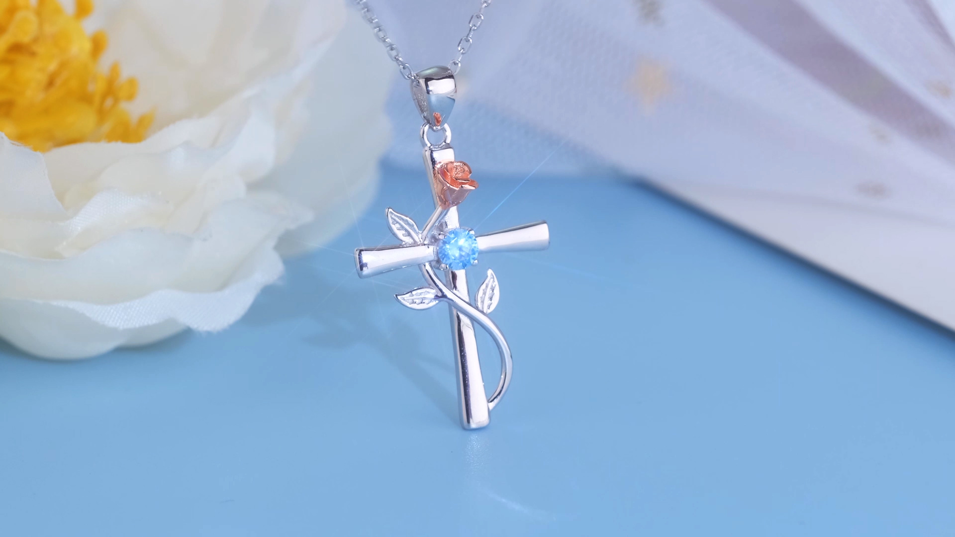 Amazon.com: AM ANNIS MUNN Cross Necklace for Women, 925 Sterling