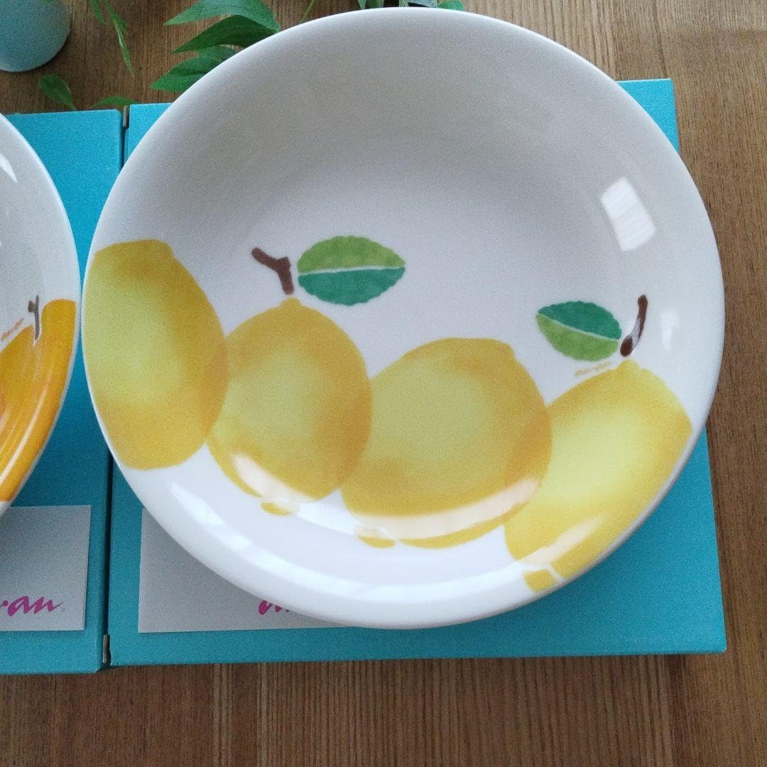 フルーツ皿　陶芸 イタリア製 陶器 デザートボウル フルーツ柄 直径17cm サラダボール 鉢