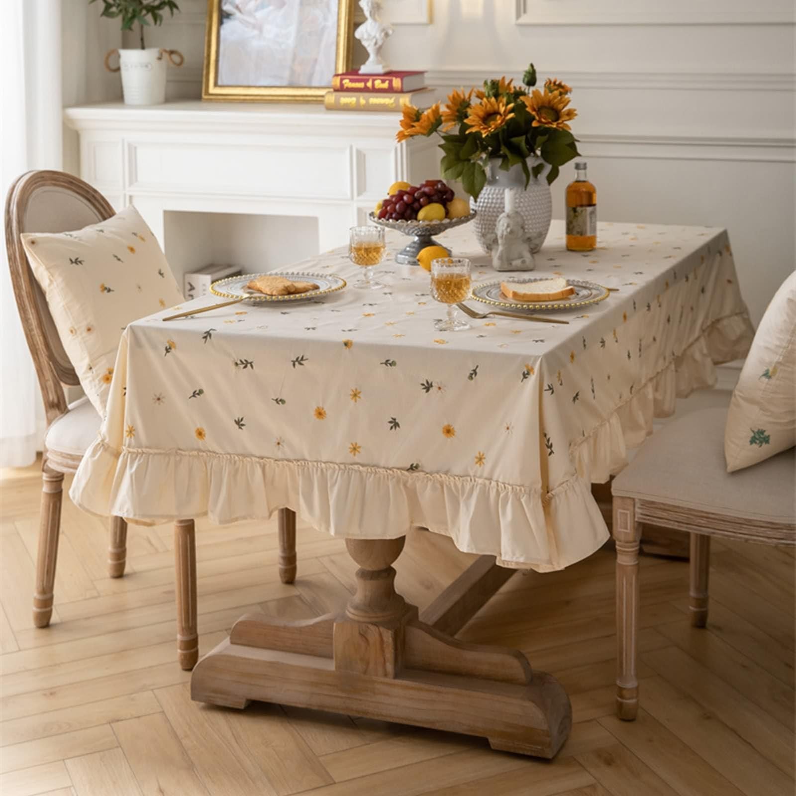 Nappe picnic anti tache fleur brodée pour de grands déjeuners conviviaux en extérieur