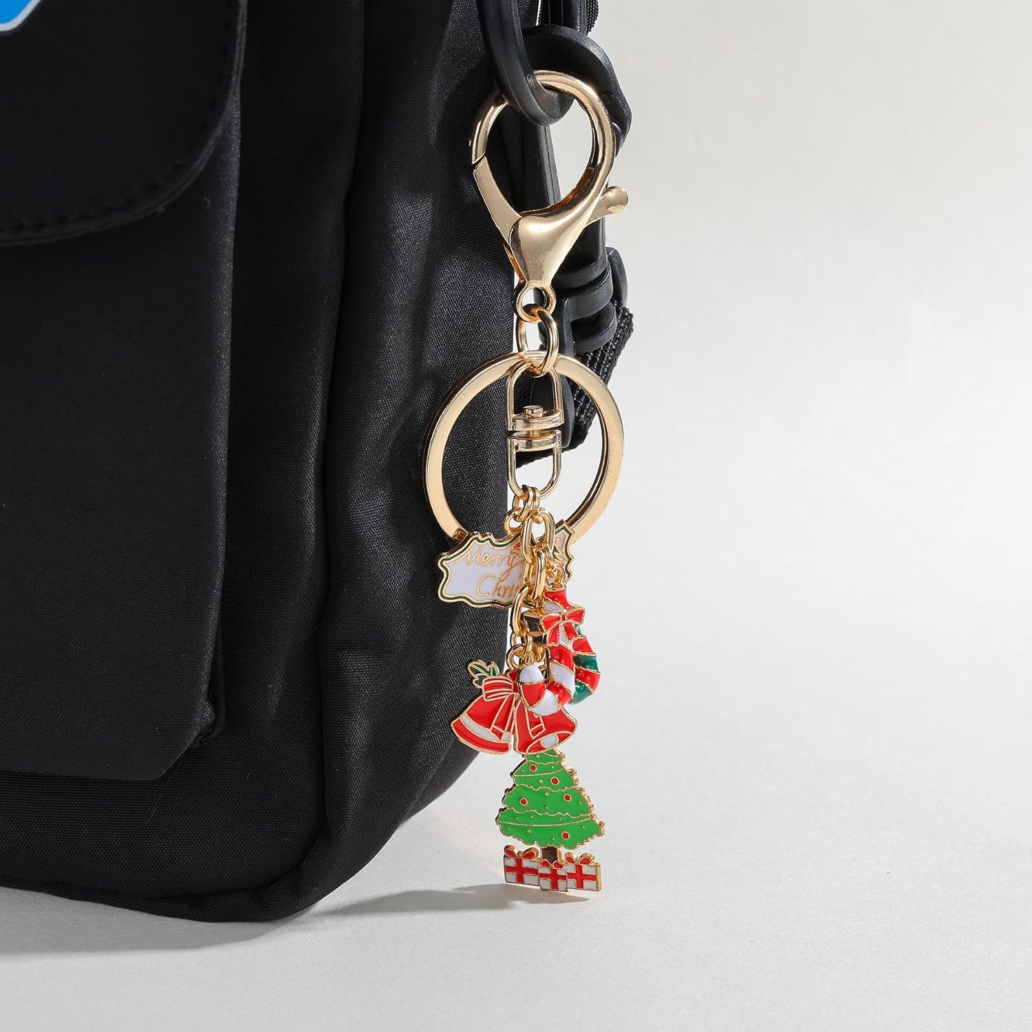 Christmas Keychain Charms Accessories, Xmas Socks Santa Claus Keychain Key Ring for Men Women Car Bag Purse Decor